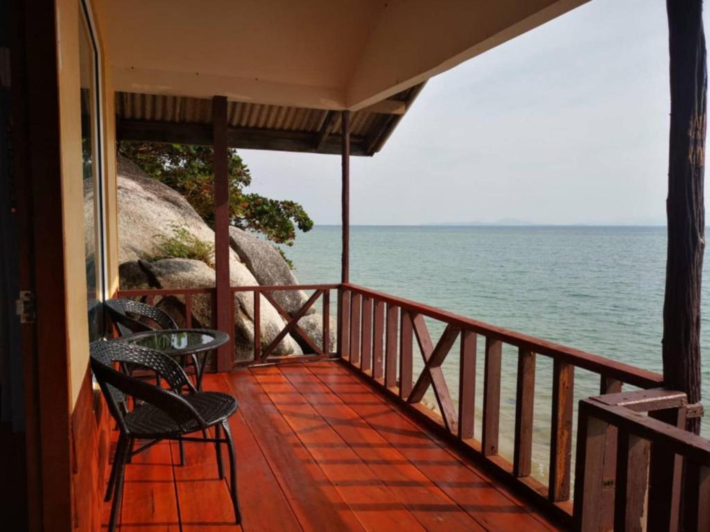 Golden Beach Resort Koh Phangan – Koh Phangan